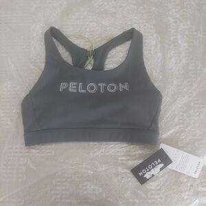 NWT! Peloton Cadent Bungee Green Sports Bra! W- Sz. M! (V30)